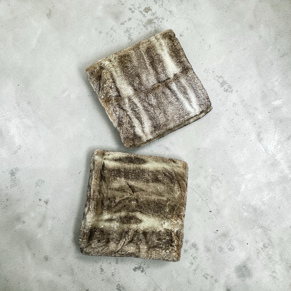 Pottery Barn Faux Fur Two (2) Pillow Covers - Picture 6 of 8